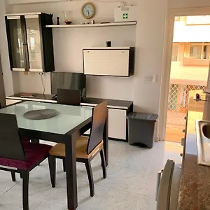  Apartamento Borras & Roca Plana, Fronte Mare